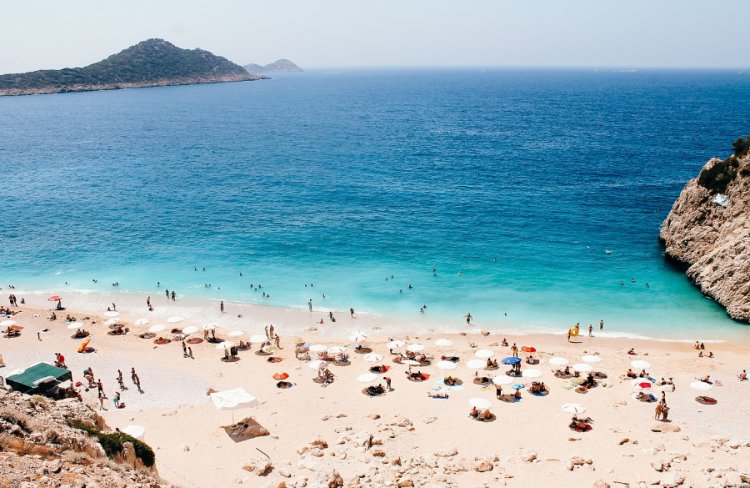 Turkey Unveiled: A Comprehensive Guide for Holiday Enthusiasts