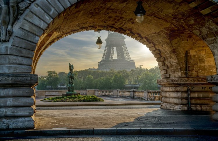Paris: A Weekend Escape to the City of Love and Lights