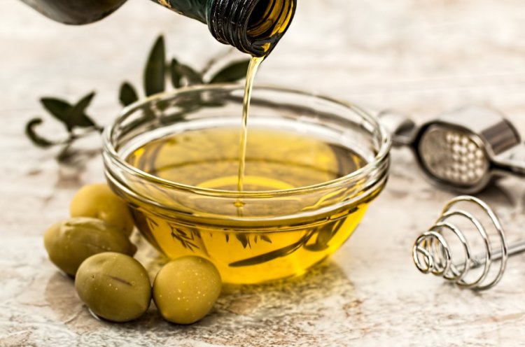 The Wonders of Olive Oil: A Natural Miracle