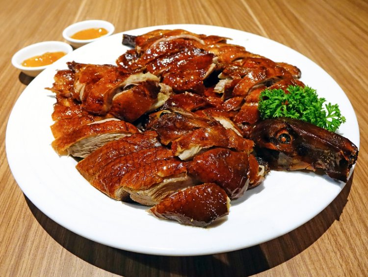 Crispy Duck Delight: How to Make Chinese Crispy Duck at Home & Best Oriental Restaurants in Manchester, Liverpool, Edinburgh, and Birmingham