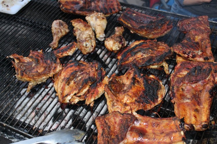Spice Up Your Summer: Caribbean Jerk Chicken Recipes and Where to Eat in the UK