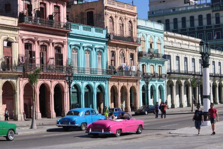 Havana Nights: A Guide to Cuba's Best Nightlife Spots