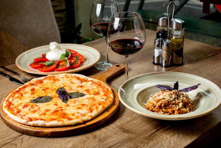 Romantic Taste of Italy: 10 Charming Italian Restaurants Across the UK