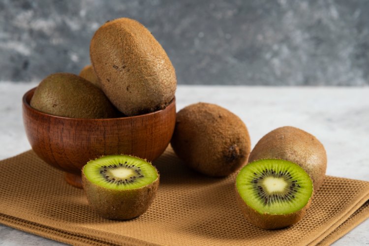 The Wonders of Kiwifruit: A Comprehensive Overview