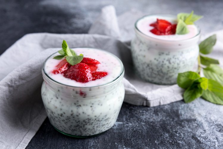 Recommended Chia Seed Pudding Recipe: Vanilla Almond Flavor