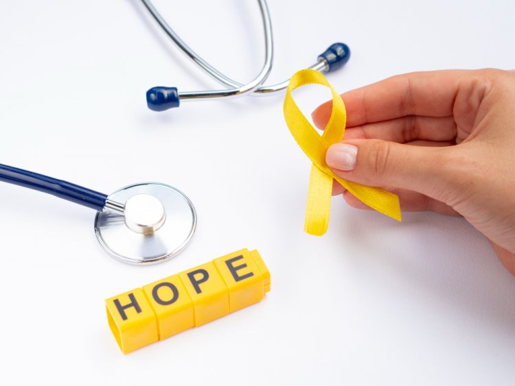 Understanding Ewing's Sarcoma: Causes, Symptoms, Diagnosis, Treatment, and Prognosis