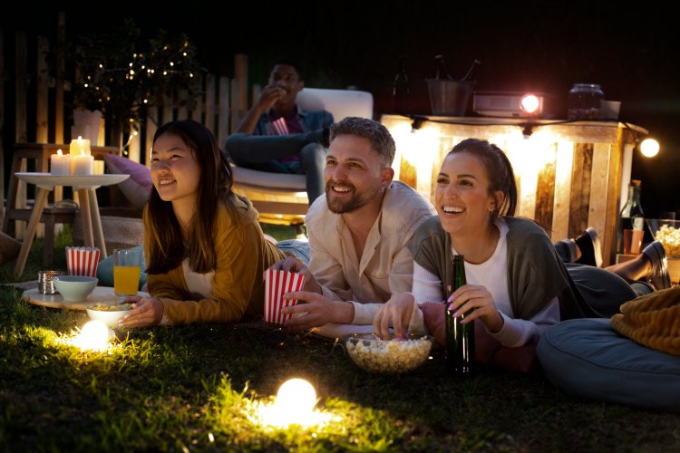 Summer Screen in Vauxhall: Where to Eat, Drink, and Enjoy Movie Nights