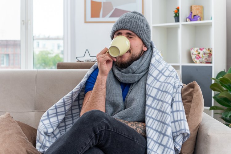 Exploring the Common Cold: Understanding its Origins, Symptoms, and Effective Prevention