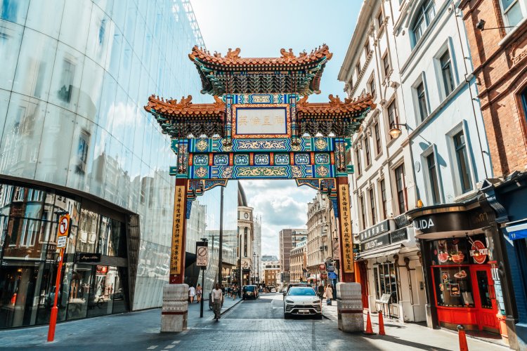 A Culinary Adventure Through London's Vibrant Chinatown