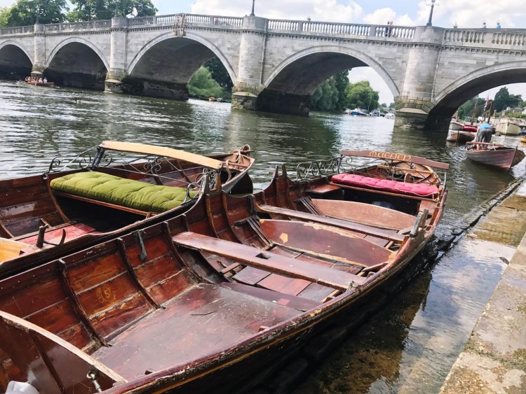 A Day by the Thames: Exploring and Eating in Richmond, London