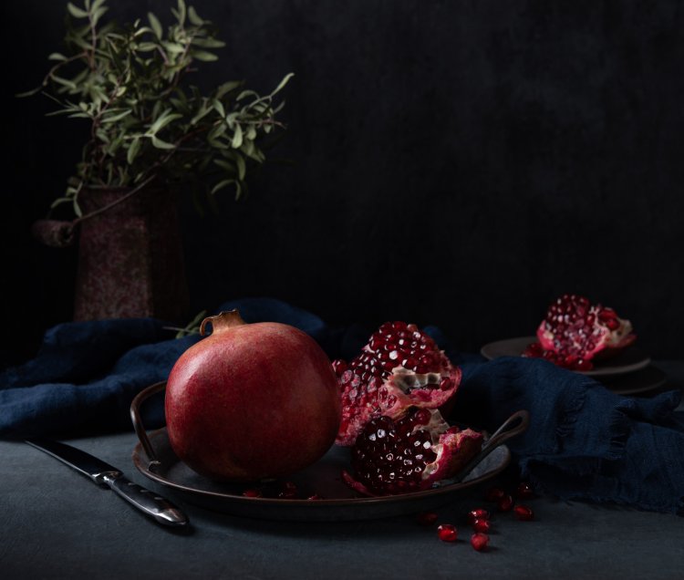 Pomegranate: A Jewel of Ancient and Modern Times