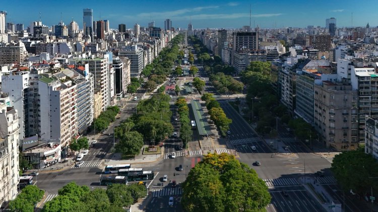 Buenos Aires on a Shoestring: Dive Into the Heart of the City Without Spending a Peso