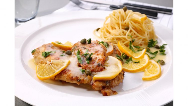 A Citrus Symphony: Mastering Piccata al Limone – Italian Veal Cutlets with Lemon Sauce